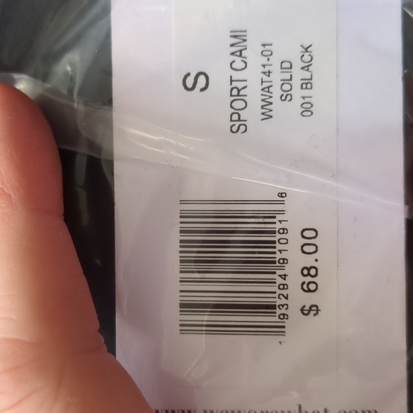WEWOREWHAT Black Sports Cami Built in Shelf Bra NEW Size S - Picture 5 of 5